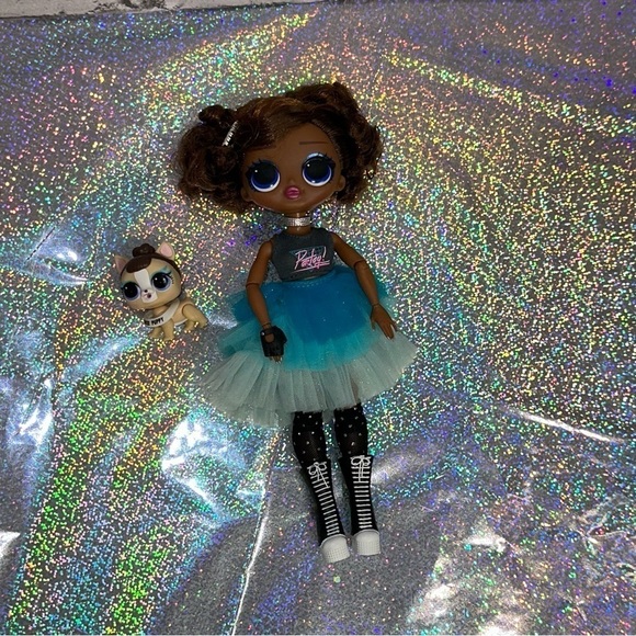 L.O.L. Surprise! LOL Surprise OMG Miss Glam Doll & Miss Puppy Pet Big Sis Pup - Picture 7 of 12